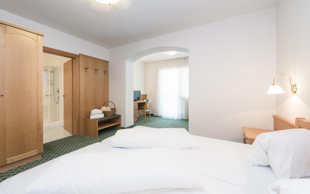 Saldur Small Active Hotel Sluderno Eksteriør bilde